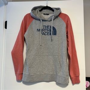 The North Face | Branded Pullover Hoodie